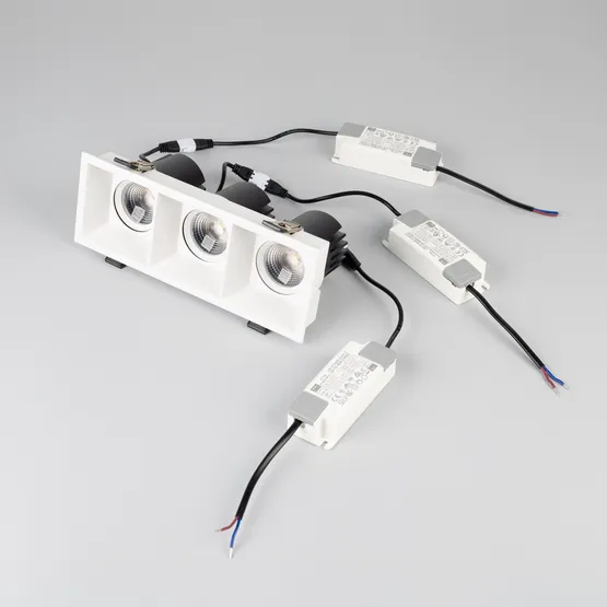 Фото #2 товара Светильник MS-FLOW-BUILT-S230x85-3x6W Warm3000 (WH, 55 deg, 230V) (Arlight, IP20 Металл, 5 лет)