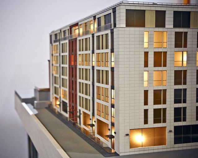 Архитектурный презентационный макет со светодиодной подсветкой Жилого Комплекса  Архитектурный презентационный макет со светодиодной подсветкой Жилого Комплекса